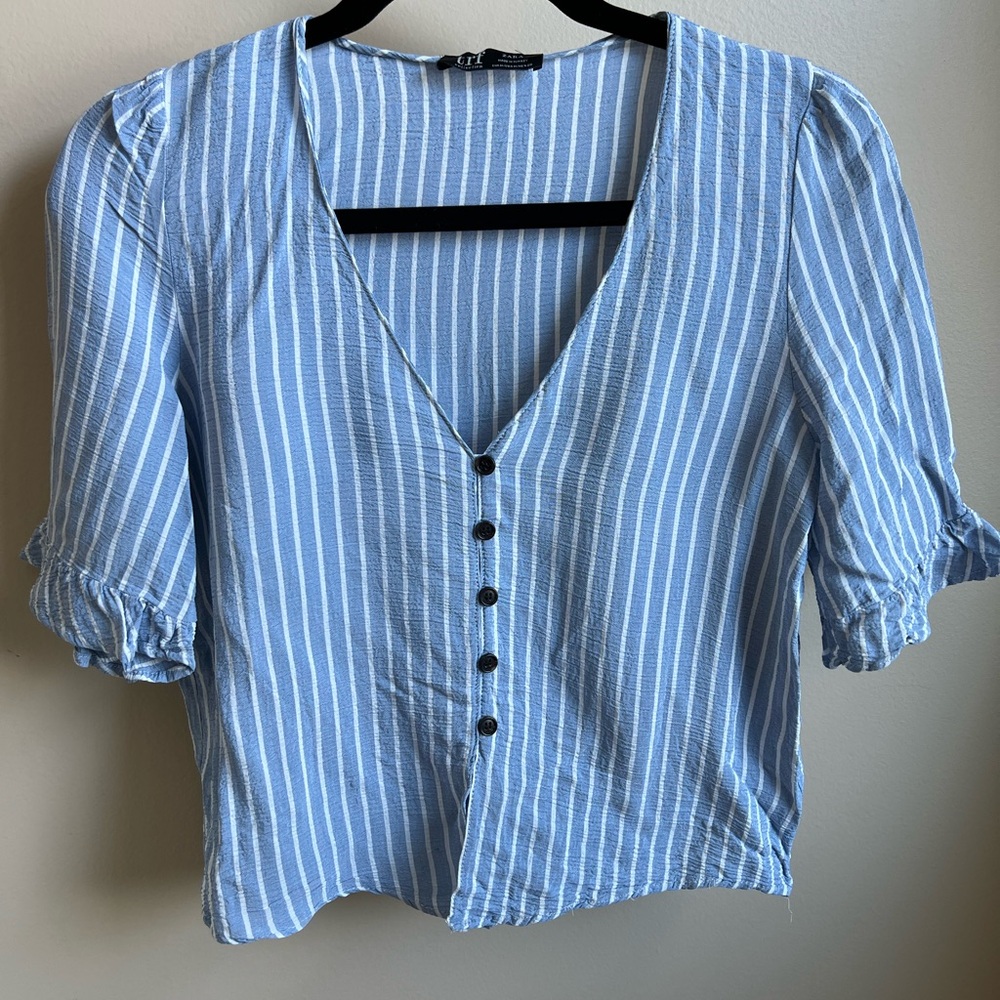 Zara Blue and White Puff Sleeve Crop Blouse